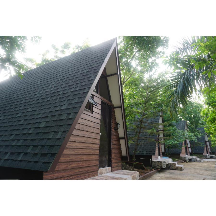 Floating Sanctuary Resort Powered By Cocotel Bulacan Luaran gambar