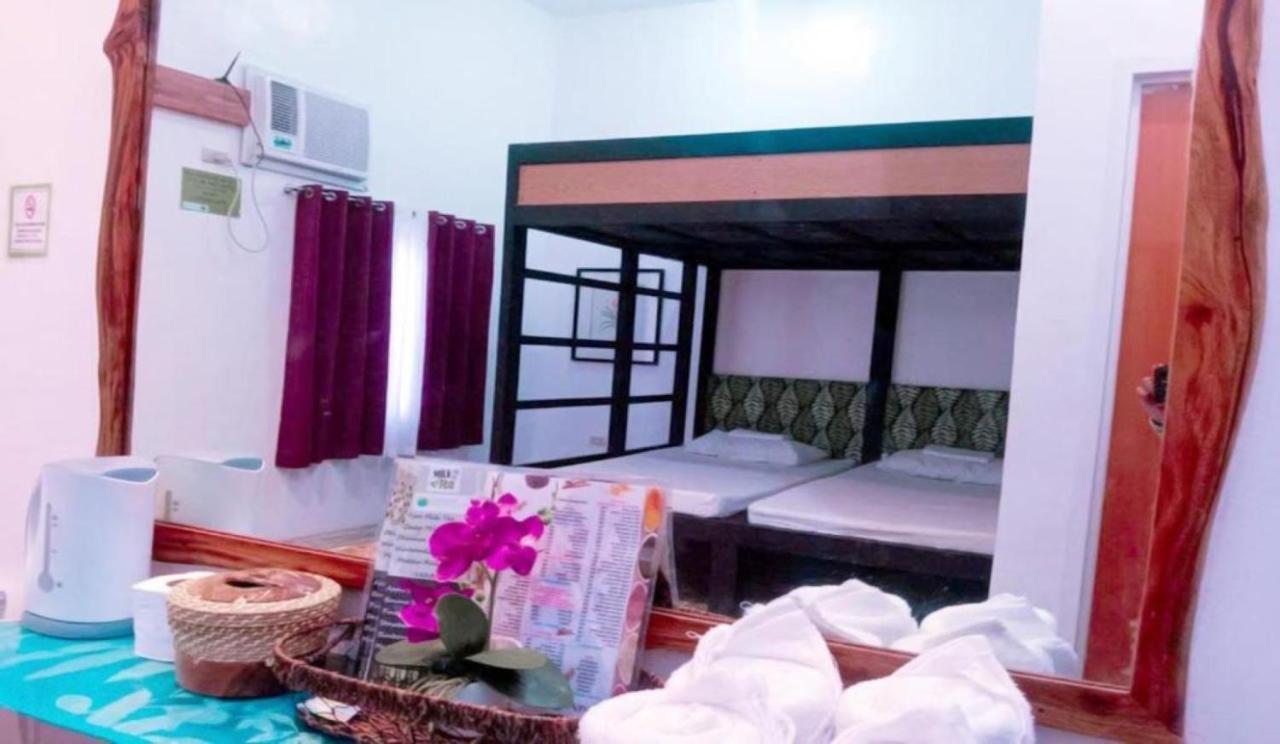 Floating Sanctuary Resort Powered By Cocotel Bulacan Luaran gambar